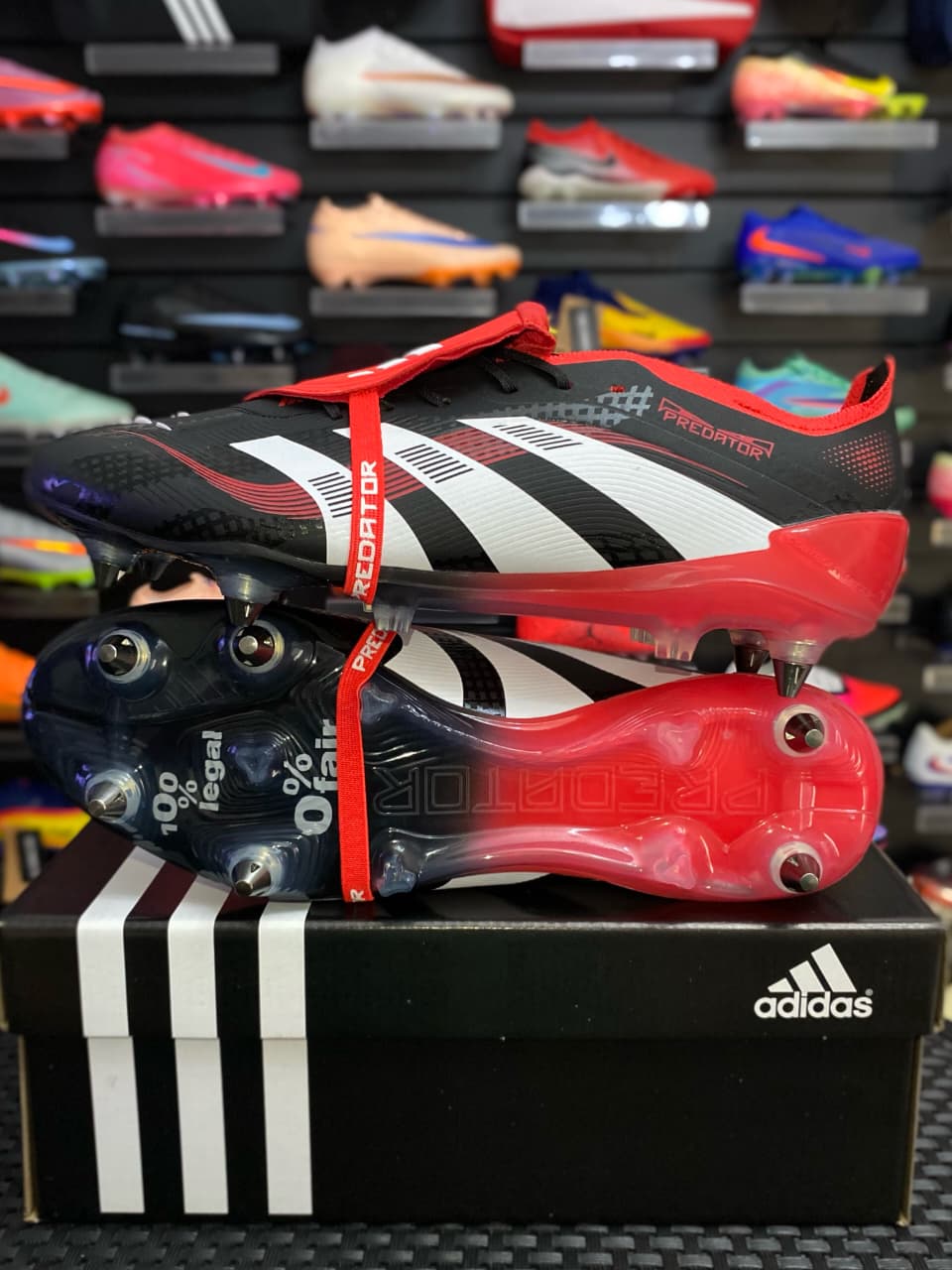 Adidas Adidas Predator Negro Blanco y Rojo — botín, foto principal