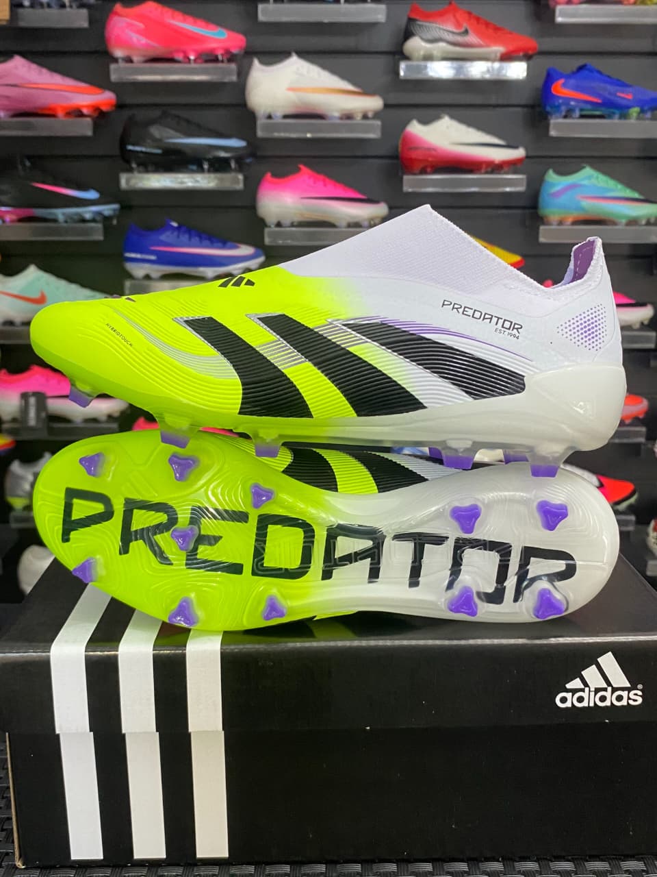 Adidas Adidas Predator Verde Lima y Violeta — botín, foto principal